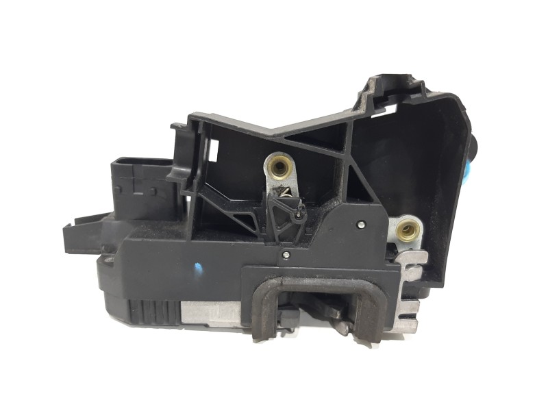 Recambio de cerradura puerta delantera izquierda para opel vectra c berlina essentia referencia OEM IAM 13210768  