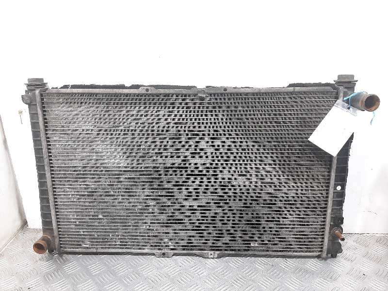 Recambio de radiador agua para kia carnival ii 2.9 crdi lx referencia OEM IAM   