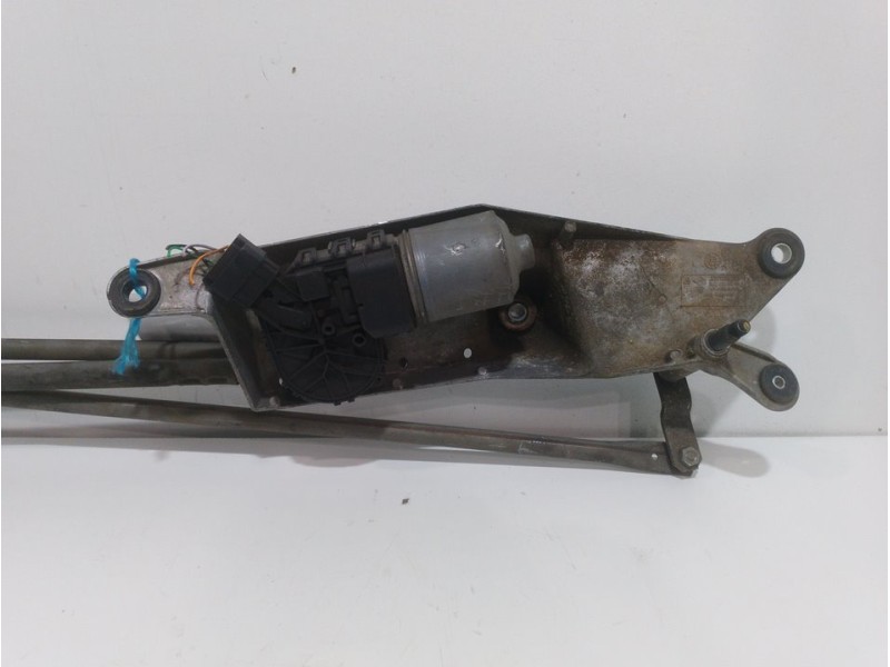 Recambio de motor limpia delantero para renault modus confort expression referencia OEM IAM 7701208057  