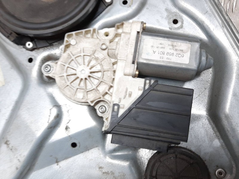 Recambio de elevalunas delantero derecho para seat ibiza (6l1) sport referencia OEM IAM 6L3837756F  