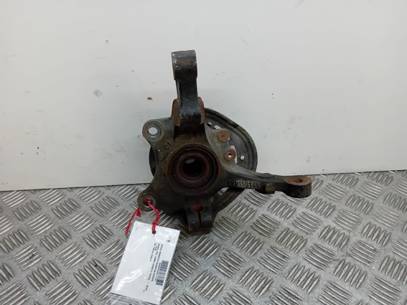 Recambio de mangueta delantera derecha para opel combo (corsa c) familiar referencia OEM IAM 9156141  