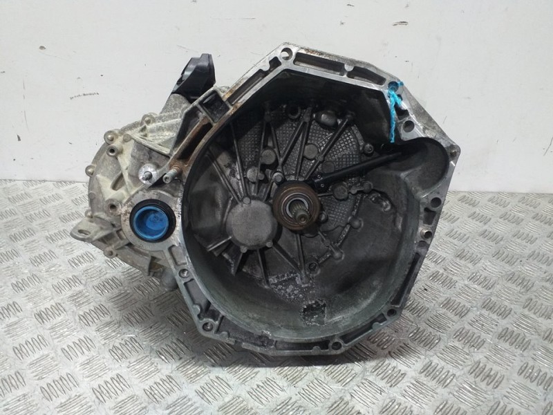 Recambio de caja cambios para renault megane iii sport tourer dynamique referencia OEM IAM TL4A040  
