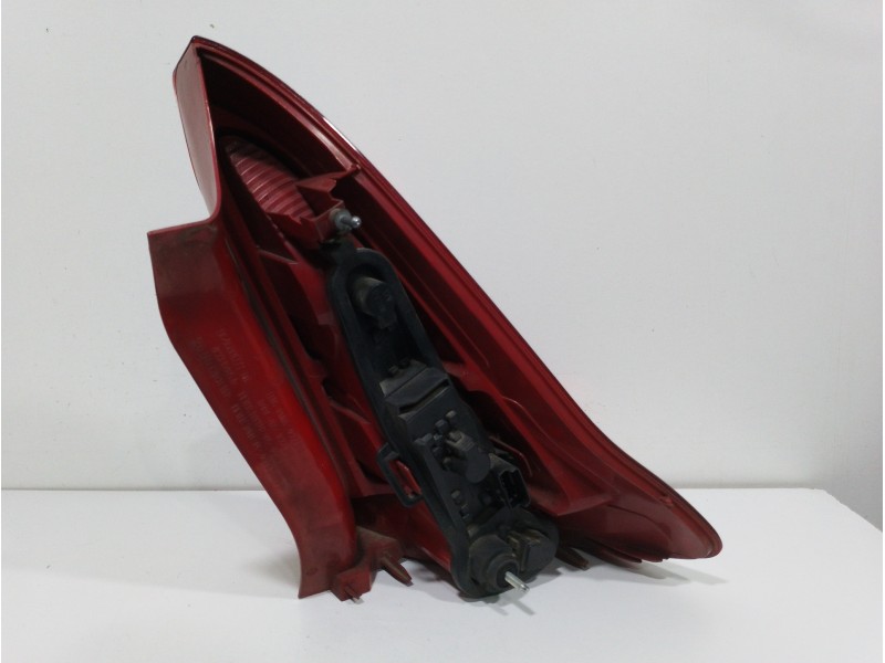 Recambio de piloto trasero izquierdo para citroën c4 coupe vts referencia OEM IAM 6350T6  