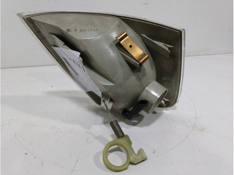 Recambio de piloto delantero izquierdo para volkswagen passat berlina (3b2) comfortline referencia OEM IAM 3B0949117C  