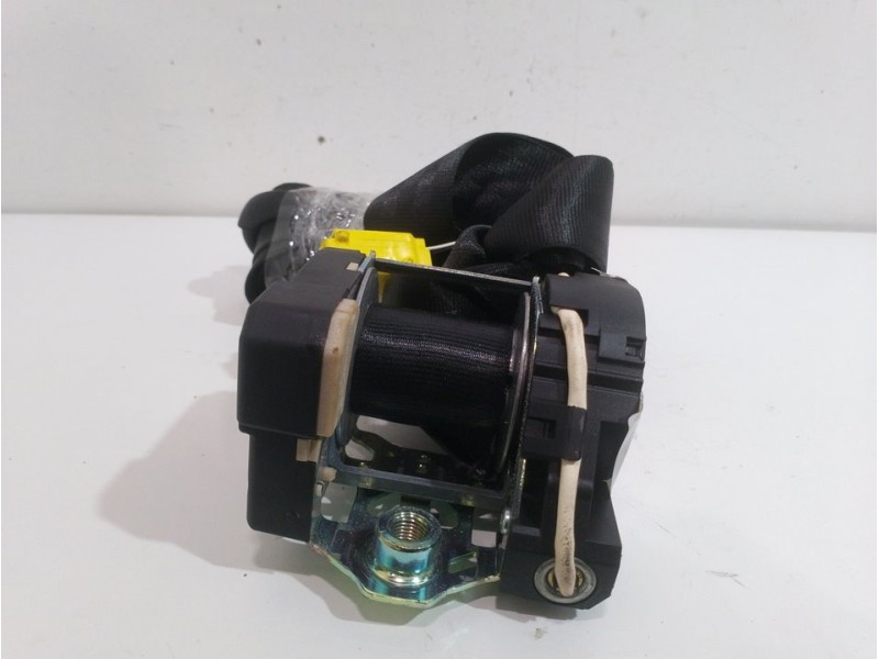 Recambio de cinturon seguridad delantero derecho para volkswagen touran (1t2) highline referencia OEM IAM 33014051  