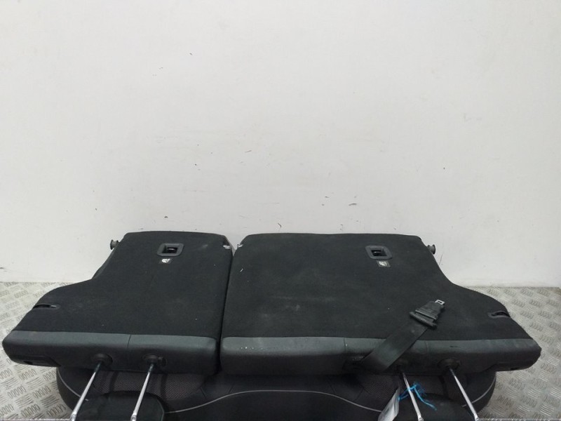 Recambio de asientos traseros para fiat 500 x (334) referencia OEM IAM   