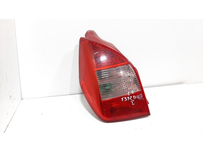 Recambio de piloto trasero izquierdo para citroën c2 vtr referencia OEM IAM   