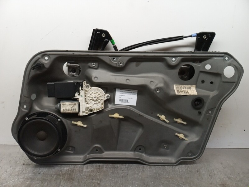 Recambio de elevalunas delantero derecho para volkswagen bora berlina (1j2) highline referencia OEM IAM   