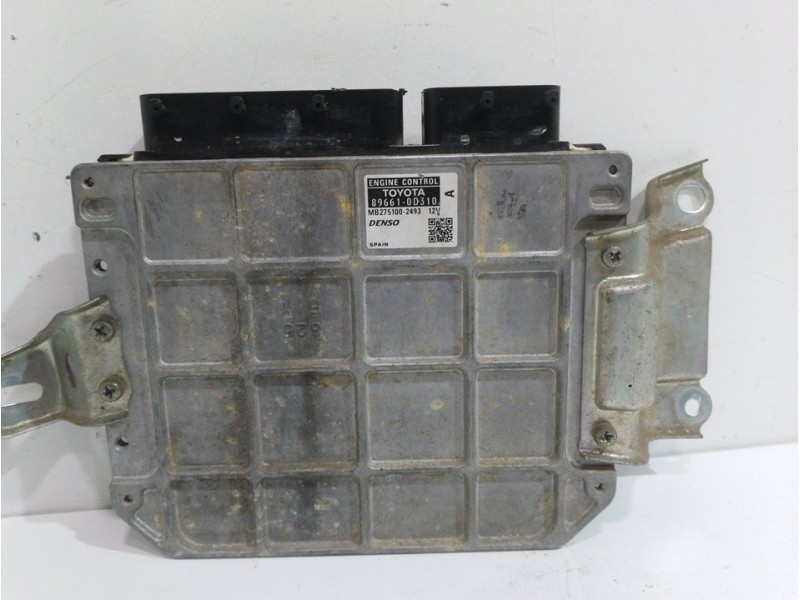 Recambio de centralita motor uce para toyota yaris (ksp9/scp9/nlp9) básico referencia OEM IAM 896610D310  