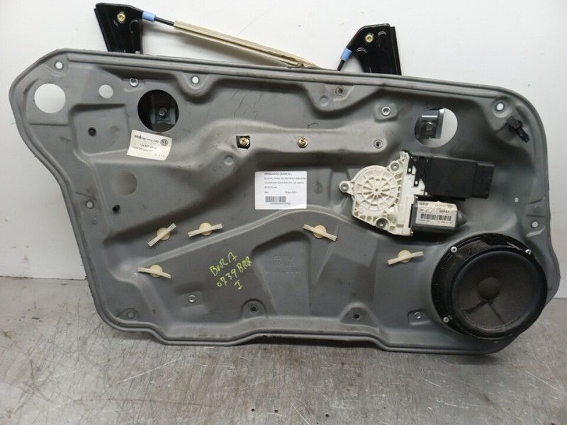 Recambio de elevalunas delantero izquierdo para volkswagen bora berlina (1j2) highline referencia OEM IAM 1J4837755E   Recambio de elevalunas delantero izquierdo para volkswagen bora berlina (1j2) highline referencia OEM IAM 1J4837755E