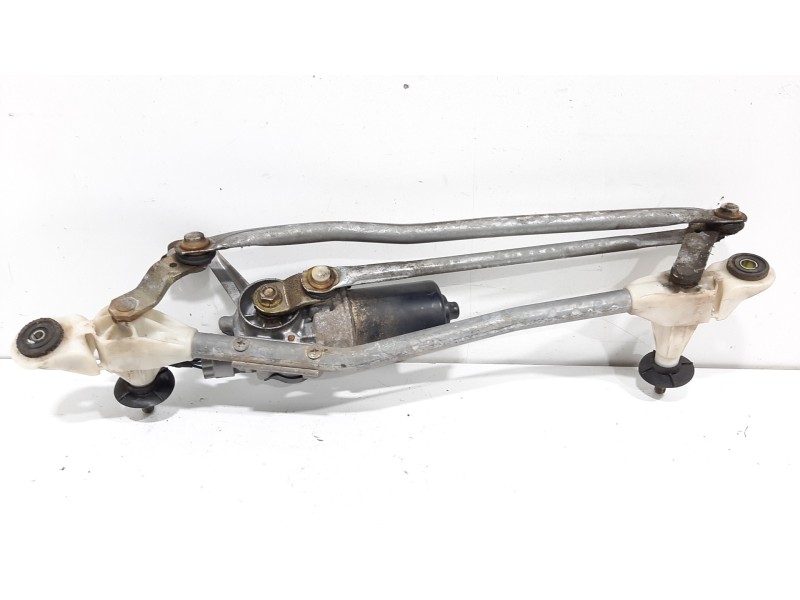 Recambio de motor limpia delantero para honda jazz (gd1/5) 1.2 ls referencia OEM IAM    Recambio de motor limpia delantero para honda jazz (gd1/5) 1.2 ls referencia OEM IAM