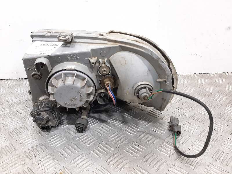 Recambio de faro derecho para tata safari doc 1 referencia OEM IAM   