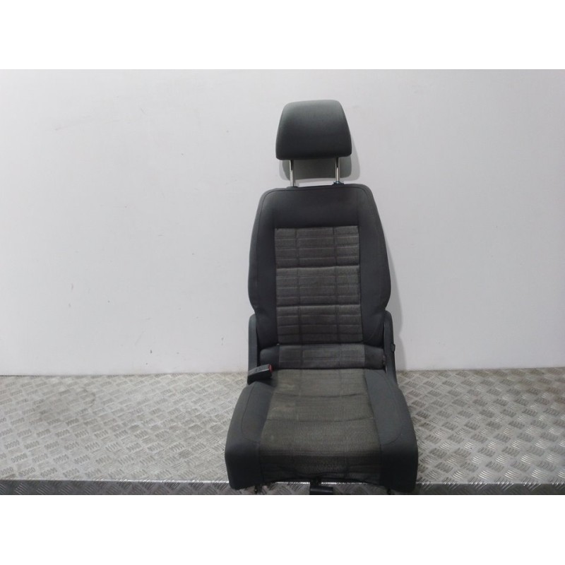 Recambio de asiento trasero izquierdo para volkswagen touran (1t2) highline referencia OEM IAM   