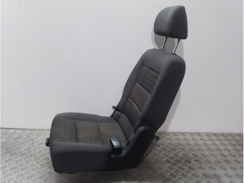 Recambio de asiento trasero medio para volkswagen touran (1t2) highline referencia OEM IAM   