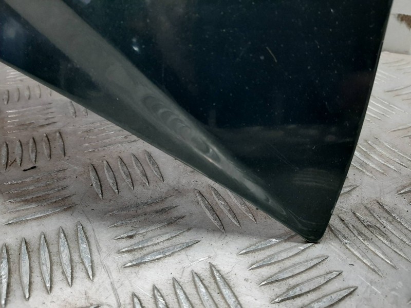 Recambio de capot para ford fiesta (cbk) ambiente referencia OEM IAM 1531070 VERDE 