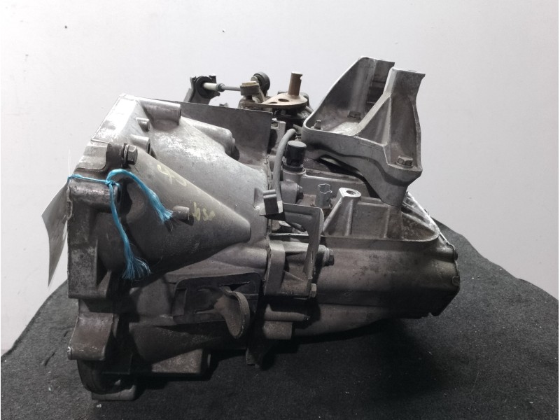 Recambio de caja cambios para peugeot 407 st confort referencia OEM IAM 20MB02  