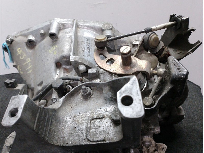 Recambio de caja cambios para peugeot 407 st confort referencia OEM IAM 20MB02  