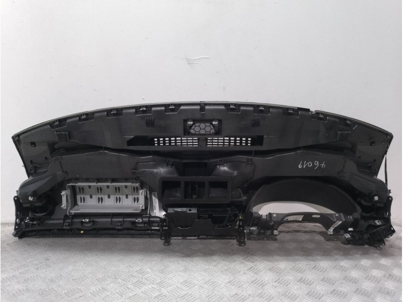 Recambio de salpicadero para seat exeo berlina (3r2) reference referencia OEM IAM 3R1857003C  