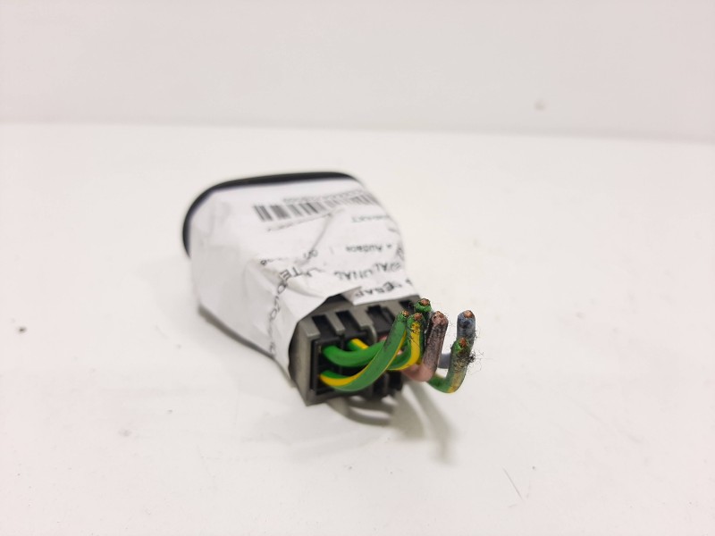 Recambio de mando elevalunas delantero izquierdo para citroën c3 1.4 audace referencia OEM IAM 96605364XT  