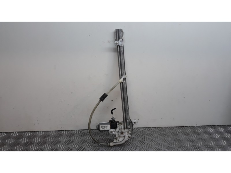 Recambio de elevalunas trasero derecho para renault laguna ii (bg0) dynamique referencia OEM IAM 8200485202   Recambio de elevalunas trasero derecho para renault laguna ii (bg0) dynamique referencia OEM IAM 8200485202