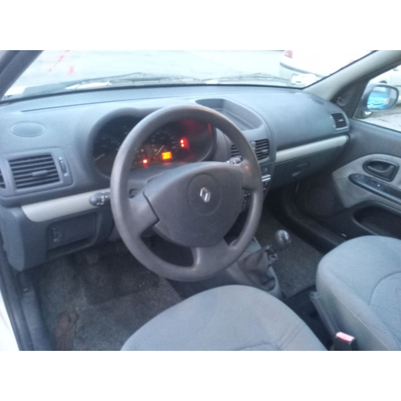RENAULT CLIO II (BB_, CB_) - imagen 4