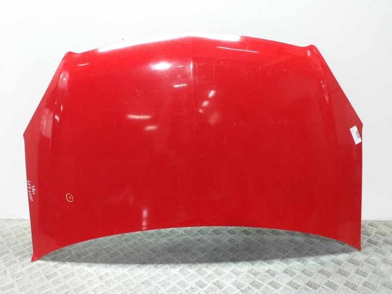 Recambio de capot para opel zafira b cosmo referencia OEM IAM  ROJO 