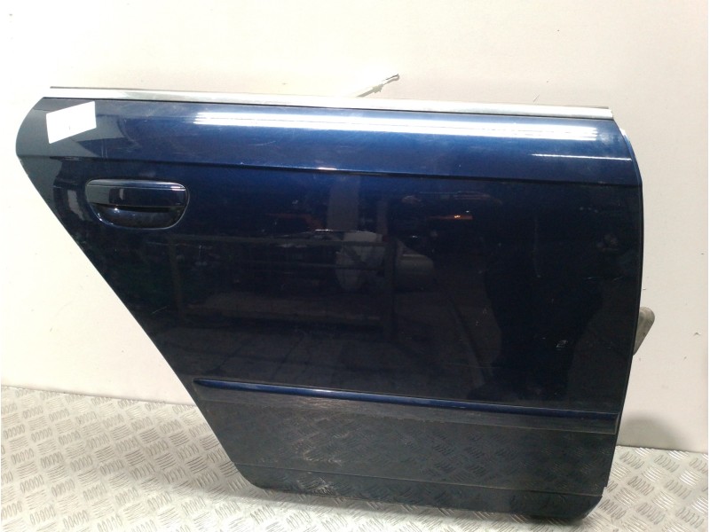 Recambio de puerta trasera derecha para seat exeo berlina (3r2) reference referencia OEM IAM 3R0833052  