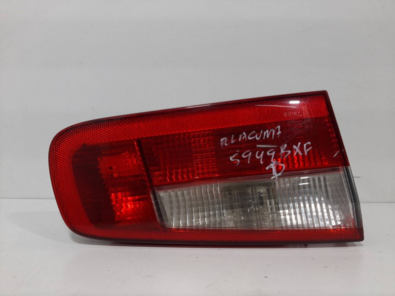 Recambio de piloto porton trasero derecho para renault laguna ii (bg0) authentique referencia OEM IAM   