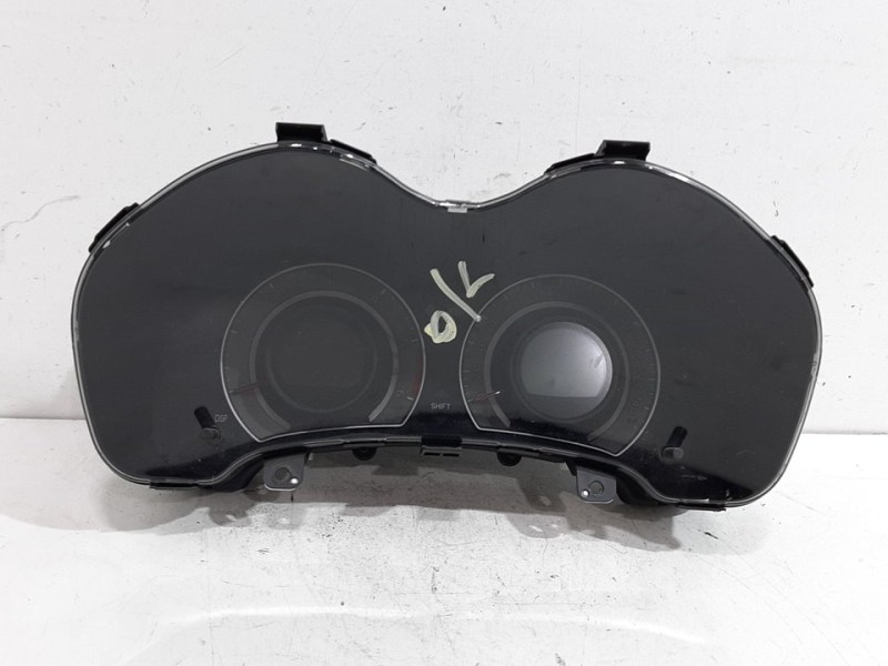 Recambio de cuadro instrumentos para toyota auris active referencia OEM IAM 838000ZC80D  