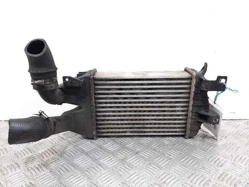 Recambio de intercooler para opel astra h ber. enjoy referencia OEM IAM 13213402  