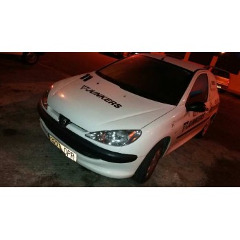 PEUGEOT 206 BERLINA