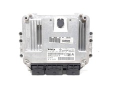 Recambio de centralita motor uce para peugeot 307 (s1) xs referencia OEM IAM 0281011627 9656161880 