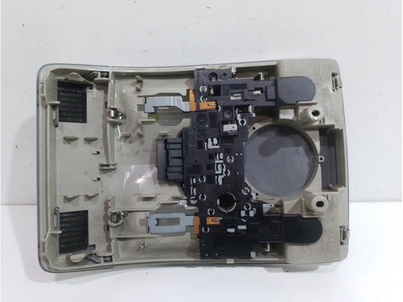 Recambio de luz interior central para audi a3 (8p) 2.0 tdi ambiente referencia OEM IAM   