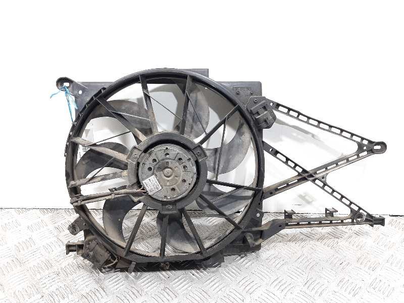 Recambio de electroventilador para opel zafira a elegance referencia OEM IAM 0130303836  