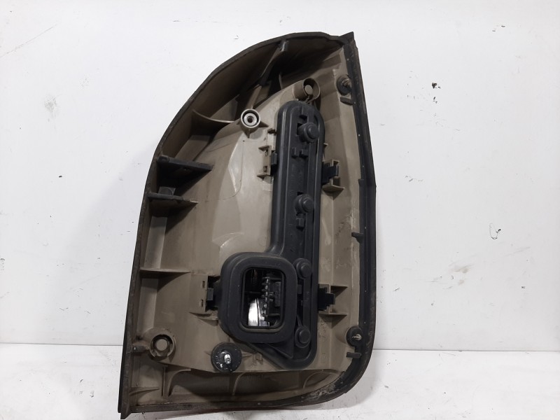 Recambio de piloto trasero izquierdo para opel zafira a elegance referencia OEM IAM 09117444  