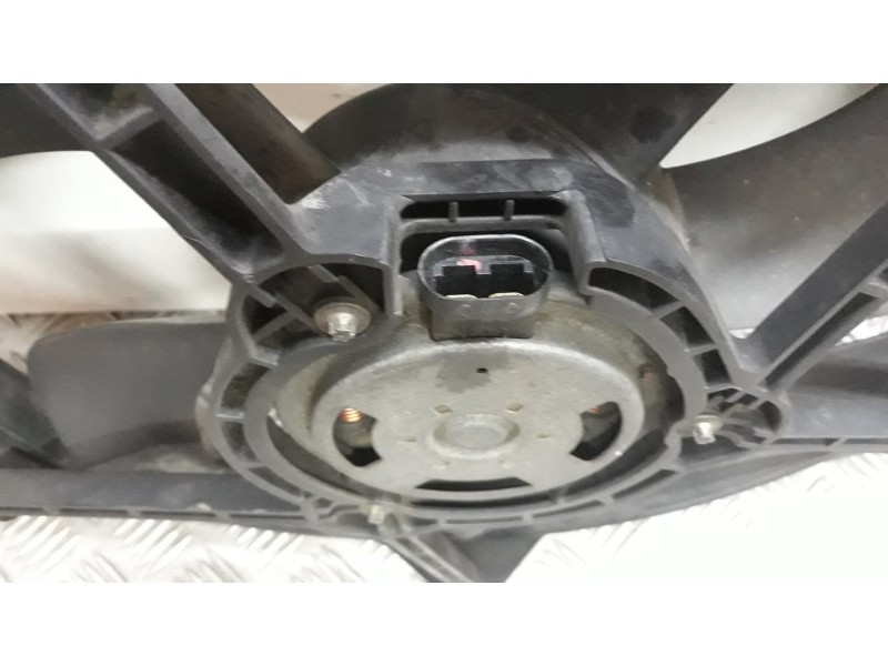 Recambio de electroventilador para renault laguna ii (bg0) expression referencia OEM IAM 1831068000  
