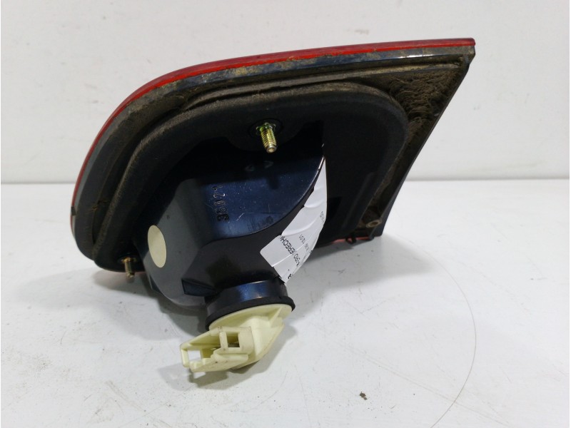 Recambio de piloto porton trasero derecho para seat ibiza (6k1) select referencia OEM IAM   