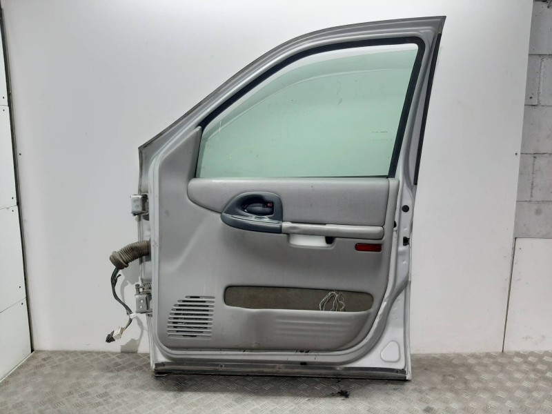 Recambio de puerta delantera derecha para chevrolet trans sport básico referencia OEM IAM   