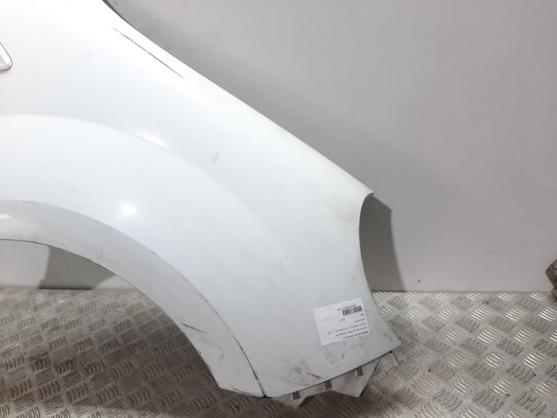 Recambio de aleta delantera derecha para renault kangoo authentique referencia OEM IAM   