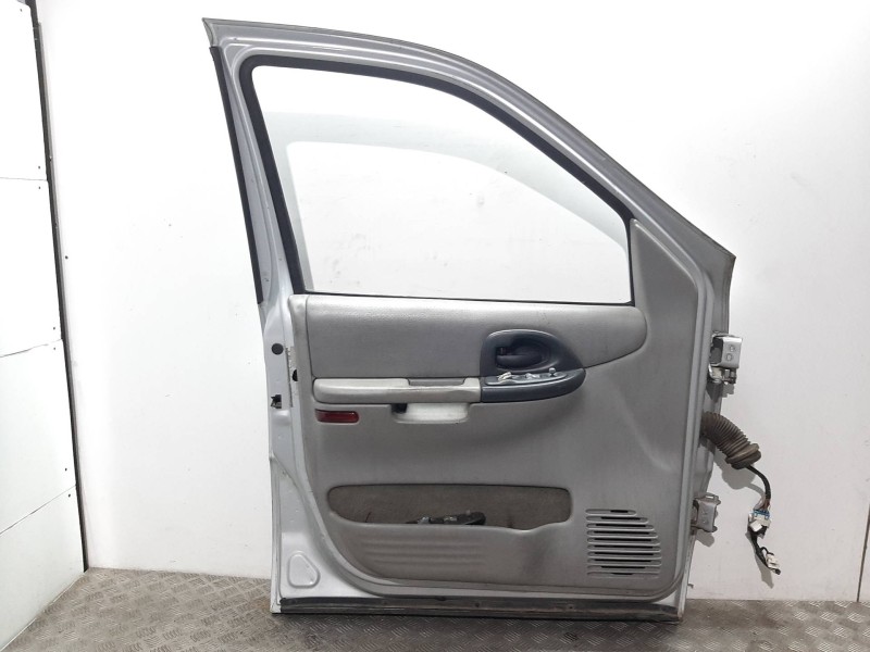 Recambio de puerta delantera izquierda para chevrolet trans sport básico referencia OEM IAM  PLATA 