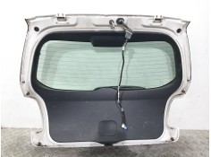 Recambio de porton trasero para toyota auris active referencia OEM IAM  BLANCO  2