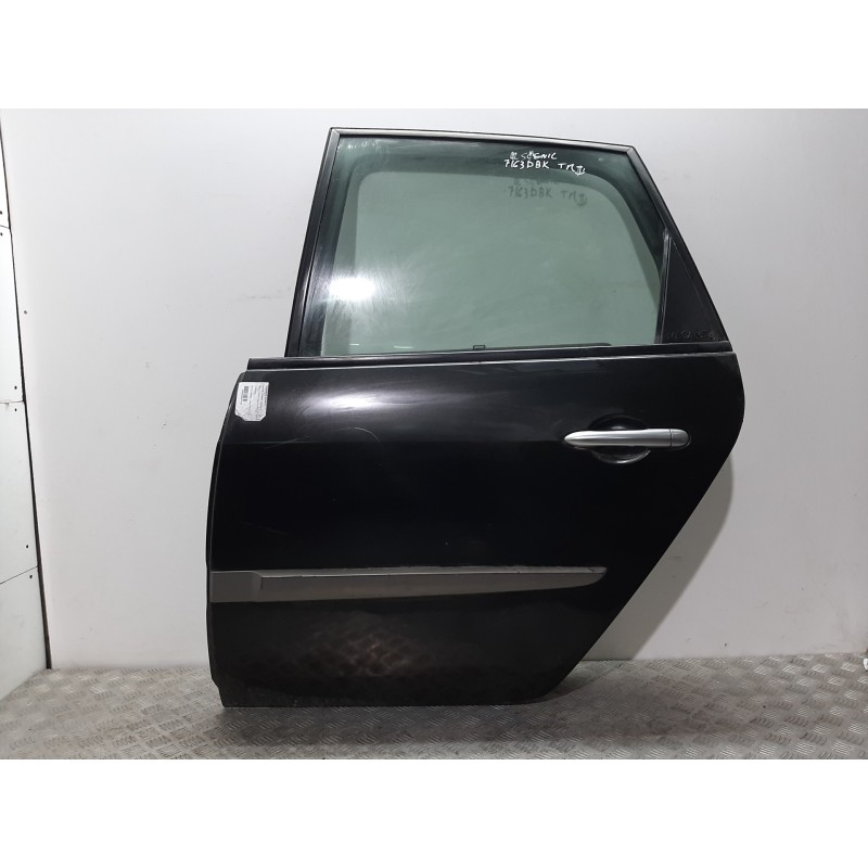 Recambio de puerta trasera izquierda para renault scenic ii confort authentique referencia OEM IAM 7751475409 NEGRO 