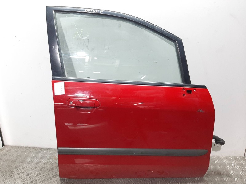 Recambio de puerta delantera derecha para mazda premacy (cp) touring (85kw) referencia OEM IAM  ROJA 