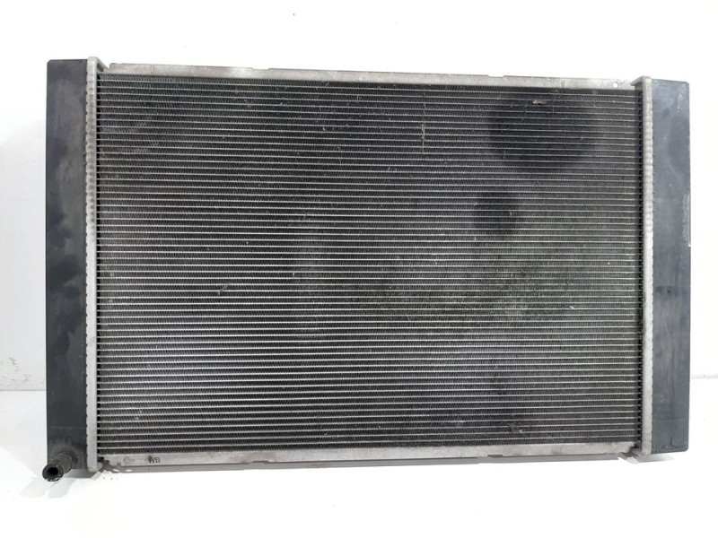 Recambio de radiador agua para toyota auris active referencia OEM IAM DT4221343070  