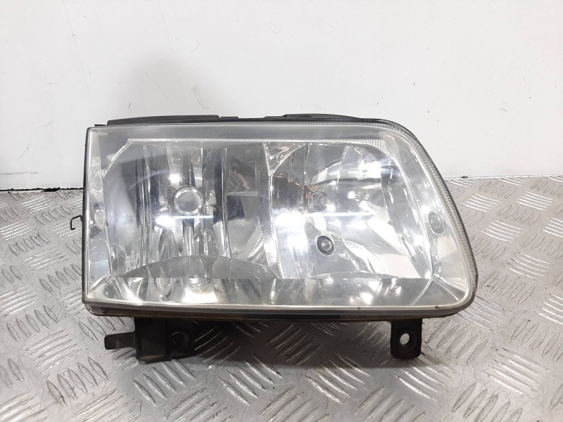 Recambio de faro derecho para volkswagen polo berlina (6n2) trendline referencia OEM IAM   