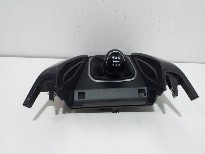 Recambio de guarnecidos palanca cambio para ford ecosport trend referencia OEM IAM CN15A044H96  