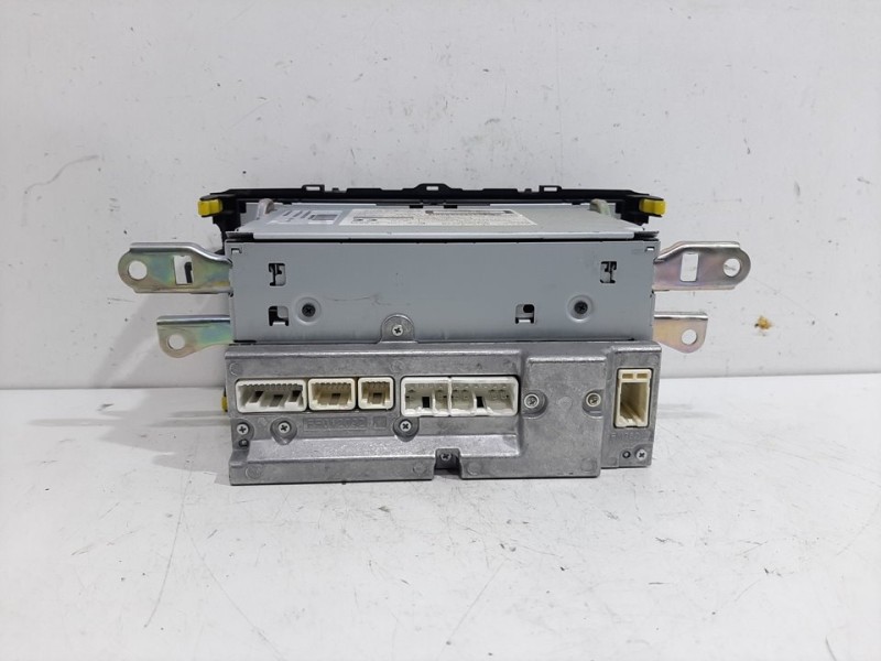 Recambio de sistema audio / radio cd para toyota auris active referencia OEM IAM 8612002A70  