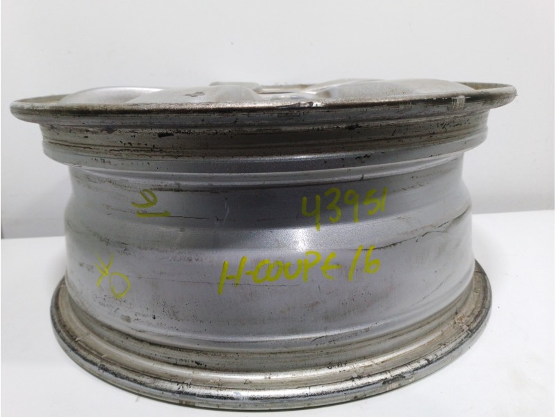 Recambio de llanta para hyundai coupe (gk) 1.6 fx referencia OEM IAM 529102C300  