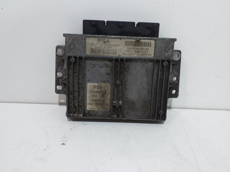 Recambio de centralita motor uce para peugeot 206 berlina x-line refri referencia OEM IAM   