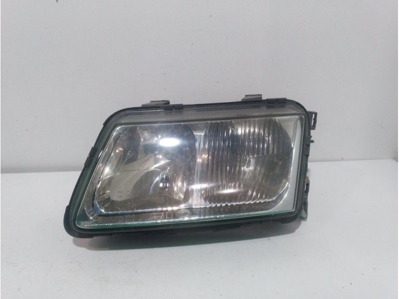Recambio de faro izquierdo para nissan primera berlina (p12) acenta referencia OEM IAM 96350500  